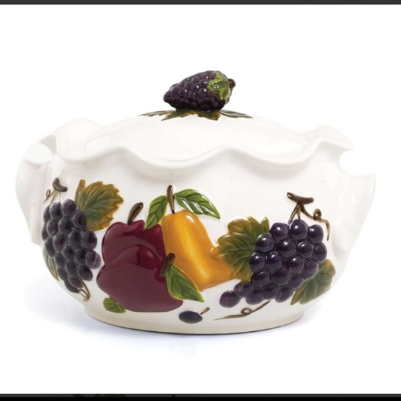 Home Interiors, Catherines, Undercover Wear, Petra Fashions, Lingerie inventory - Picture 4 of 15